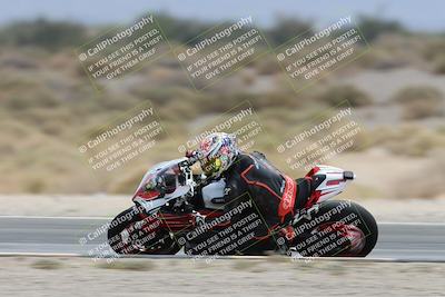 media/May-05-2025-Moto Forza (Mon) [[3c1838c5e5]]/2-B Group/Session 3 (Panning Test Turn 14 Inside)/